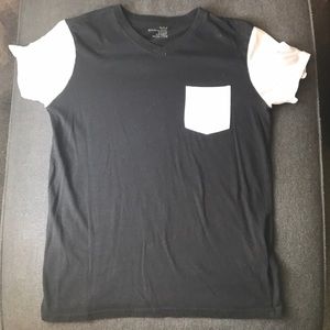 Tillys v neck pocket tee size Medium
